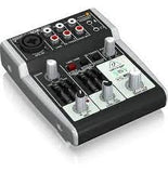 Behringer 302USB Mezcladora De 5 Entradas Interfaz USB/Audio